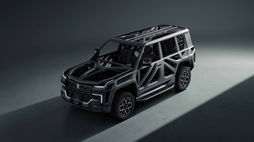 深圳169仰望U8硬派越野的科技魅力，国能汽车对传统燃油车市场的冲击